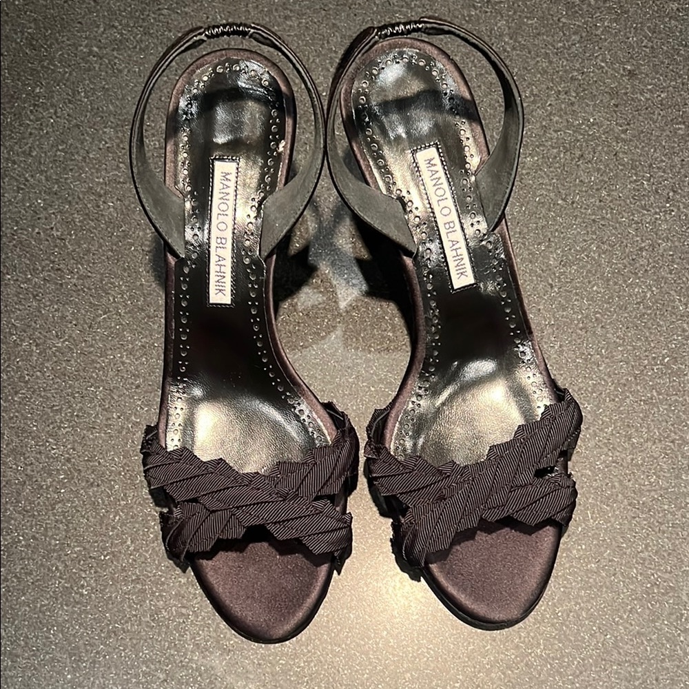 Manolo Blahnik Black Heels with Sophisticated Design
